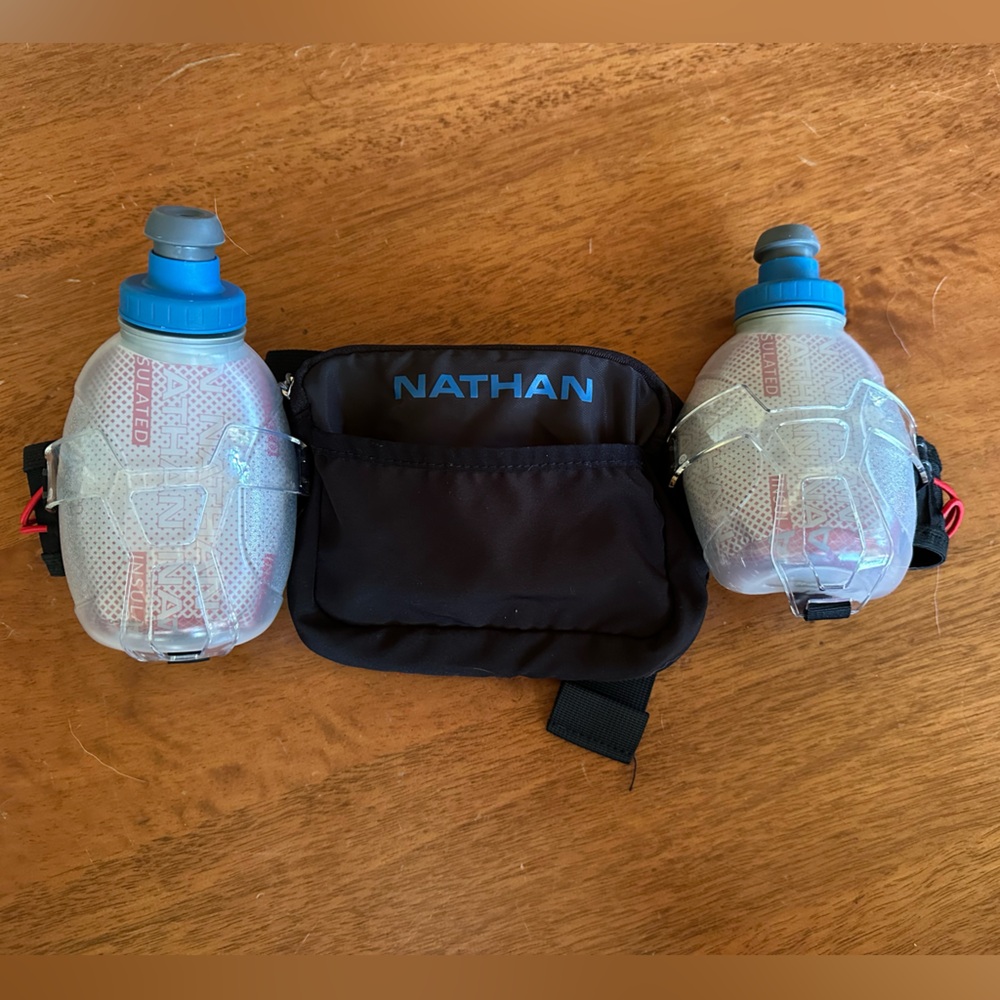 Nathan | Insulated Hydration Belt | TrailMix Plus 3.0